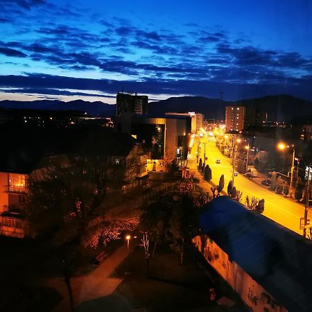 Studio 1O1O1 Leilighet Piatra Neamţ Eksteriør bilde